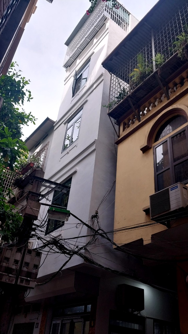 -	Bán nhà phố Thái Thịnh, Đống Đa 25m2, 5 tầng lô góc cực đẹp chỉ 4.7 tỷ cực hiếm. - Ảnh 3